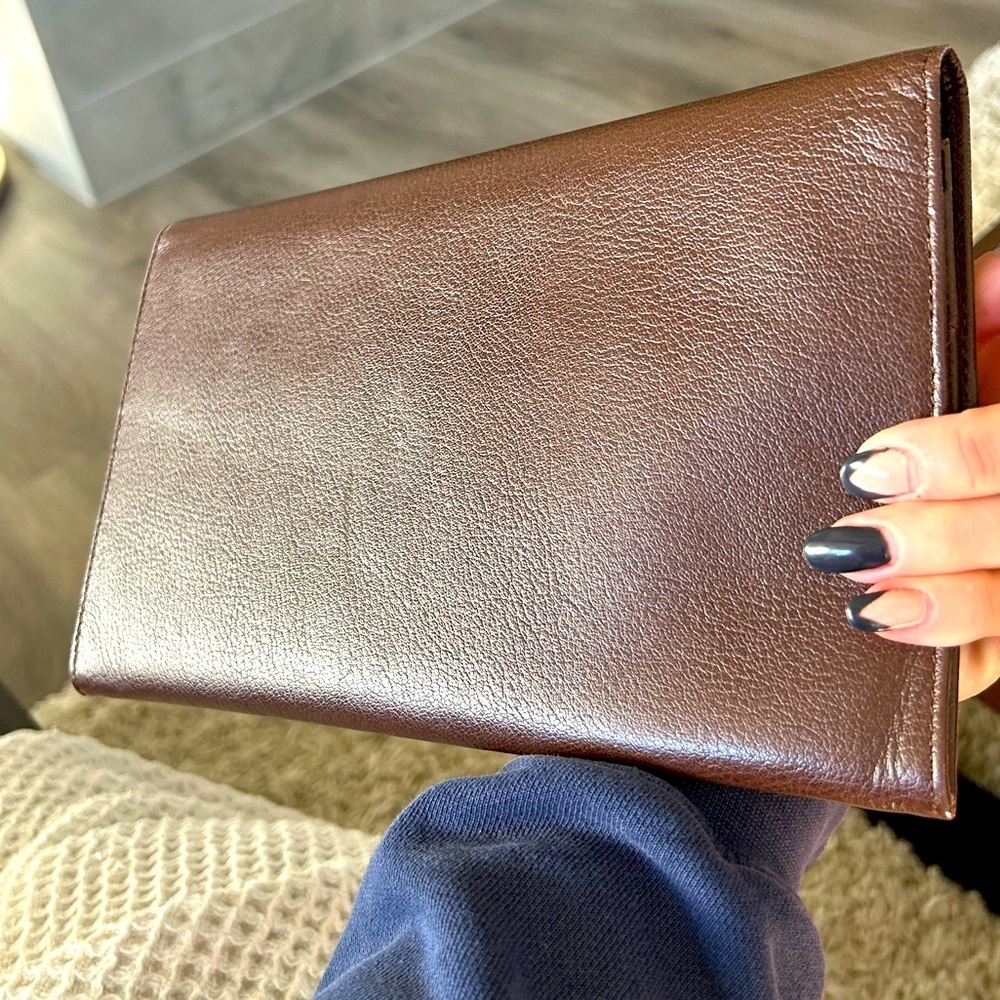 Danier Leather Travel Clutch - Picture 7 of 14